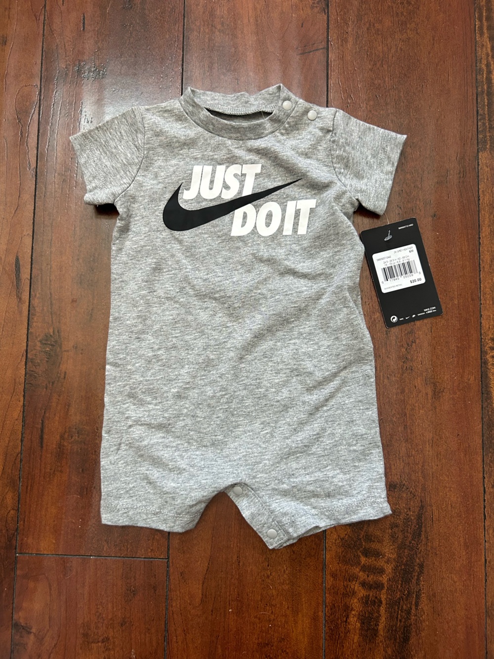 Nike Gray Heather 'Just Do It' Short-Sleeve Baby Bodysuit